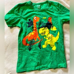 The Children’s Place Green Dino T-shirt, Size 5T